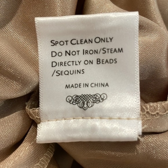 SUE WONG size 4 beaded Neiman Marcus dress - Picture 14 of 14